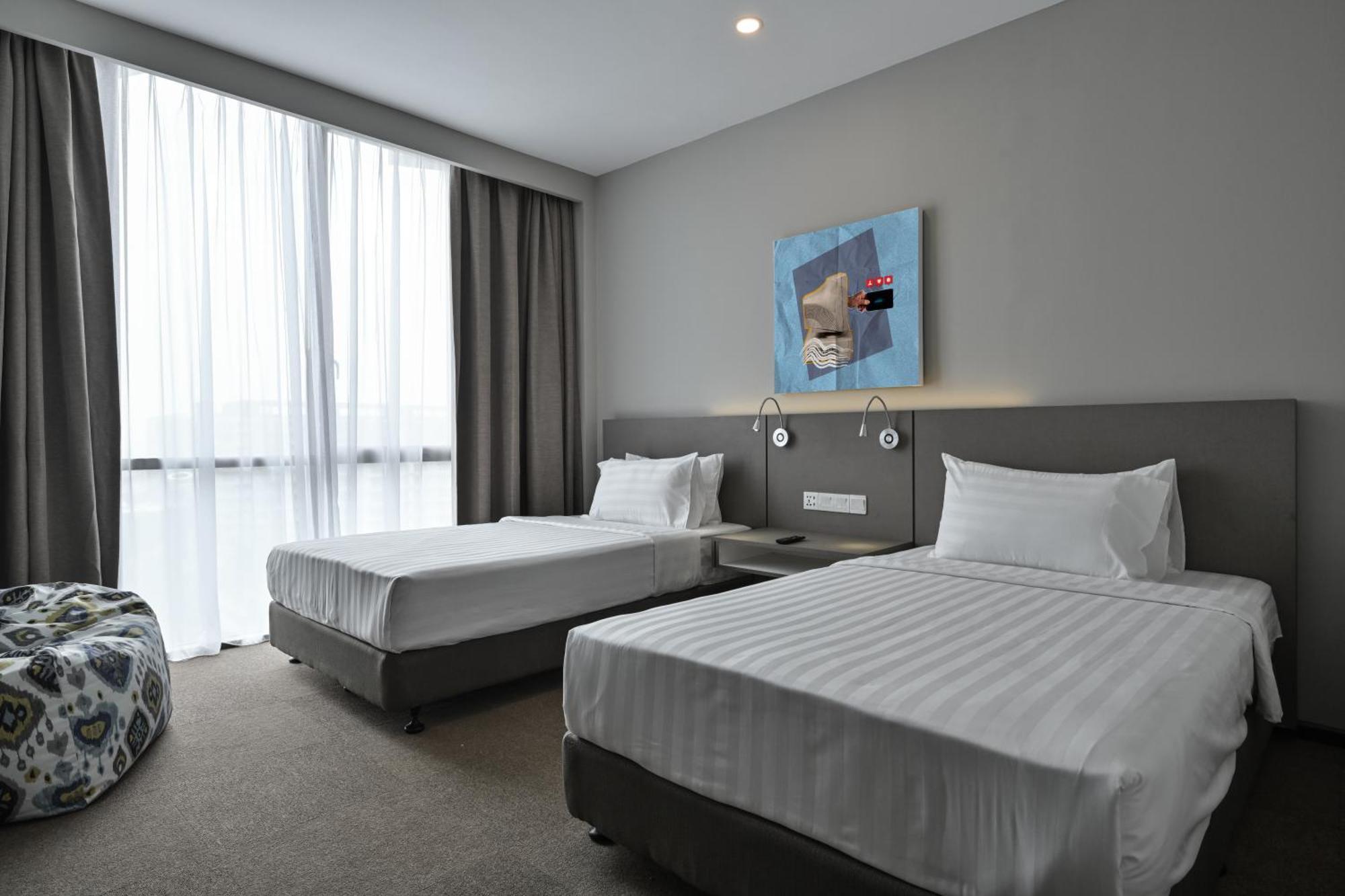 Aparthotel Asaya Damansara Petaling Jaya Exterior foto